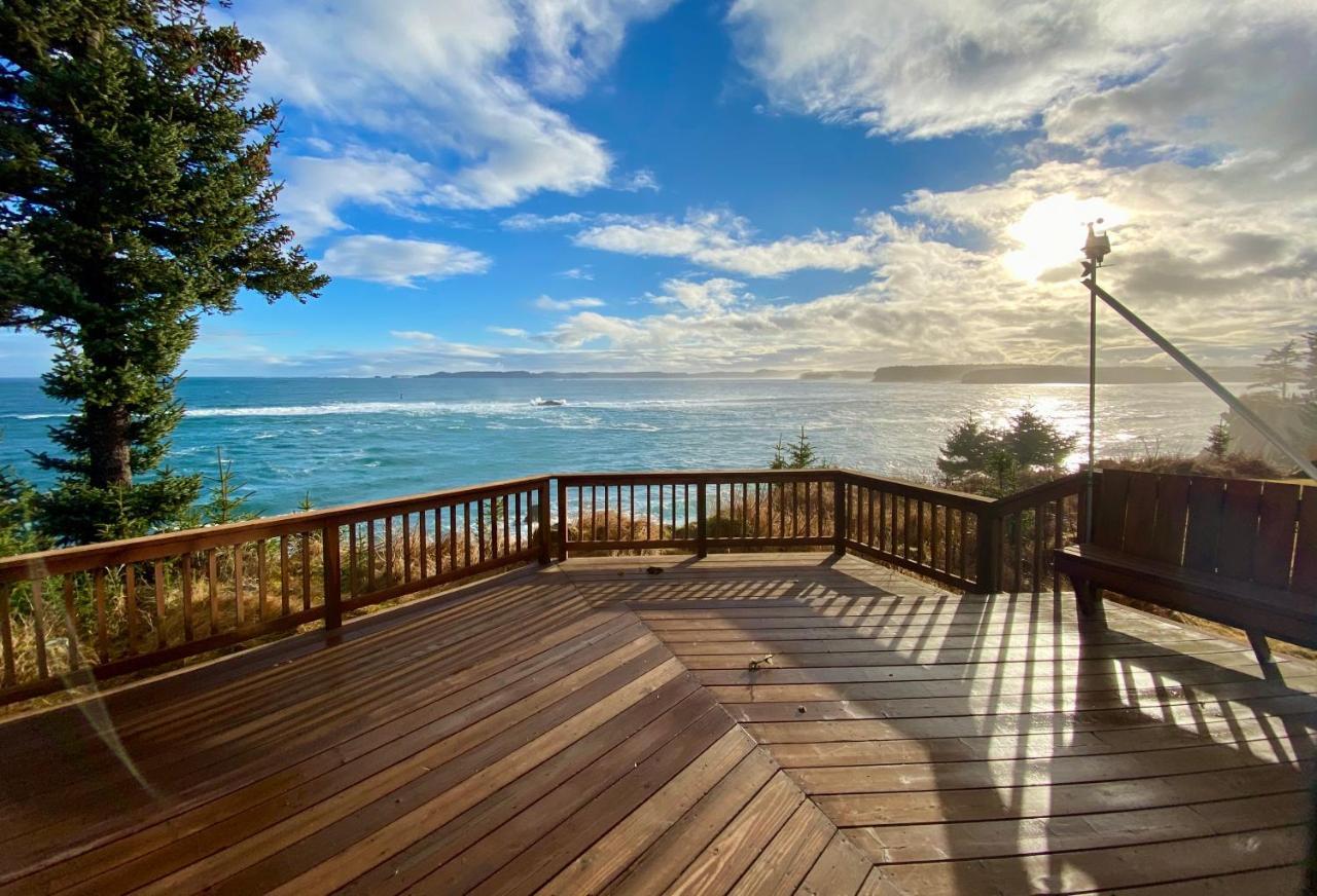 Goldilocks Bed & Breakfast Kodiak Bagian luar foto
